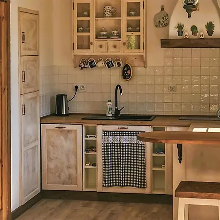 Casa de Férias Beautiful In With Kitchen