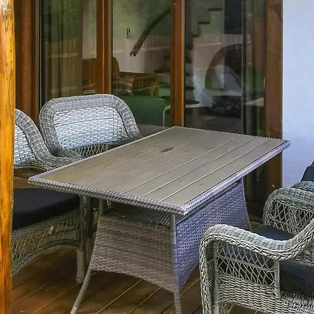 Beautiful In With Kitchen